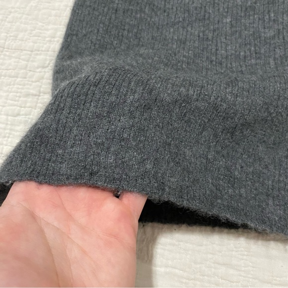 JIL SANDER $800 Cashmere Short Cap Sleeve Top Blouse 100% Cashmere Great Cond - Picture 10 of 16